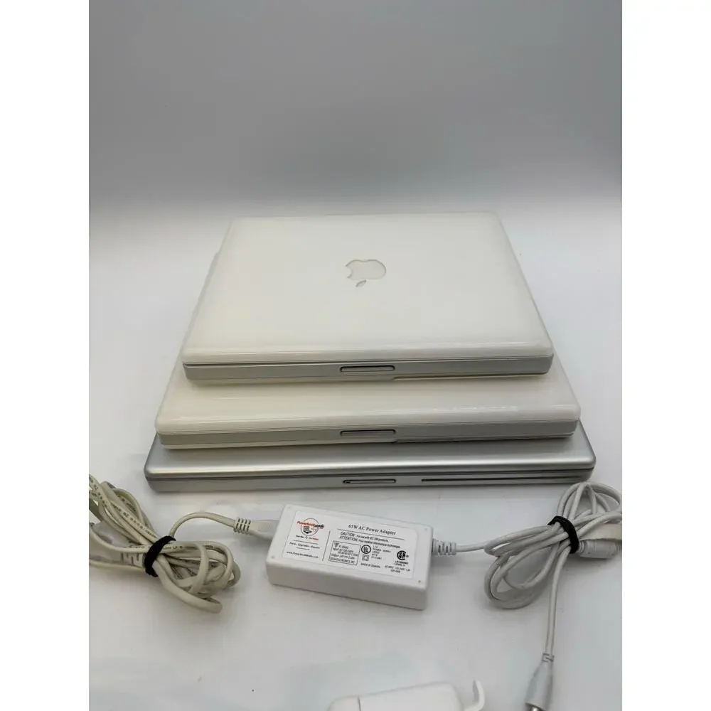 Lot Of 3 Apple iBook’s G3 And Powerbook G4 Laptops With Chargers Manuals Discs.